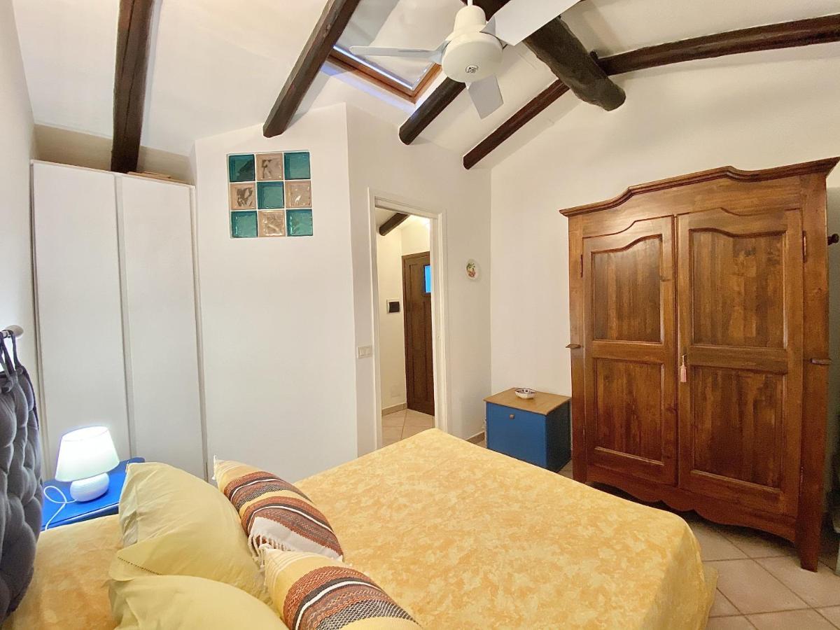 Holidaycasa Gio - In Centro Vista Mare 斯佩隆加 外观 照片