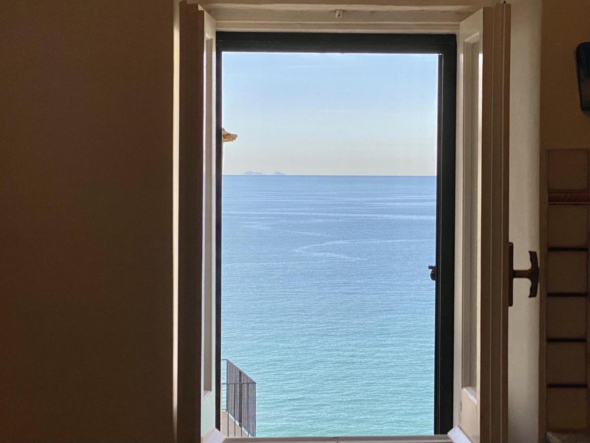 Holidaycasa Gio - In Centro Vista Mare 斯佩隆加 外观 照片